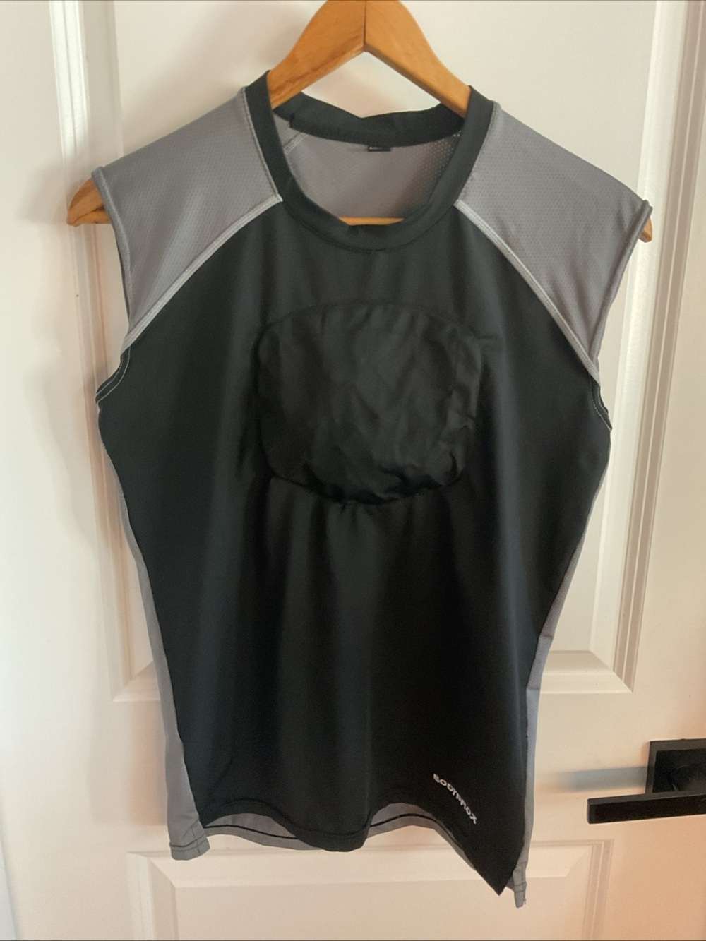Bodyprox - Men's Black & Gray Sleeveless Chest Protector Top - Men’s Size Large